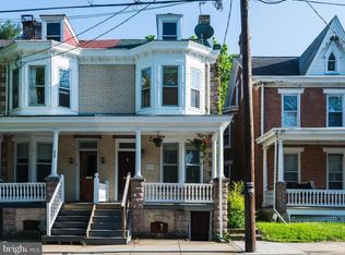 262 W Pomfret St, Carlisle, PA 17013