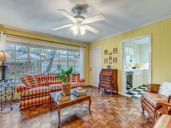 6710-deloache-ave-dallas-tx-High-Res-4.jpg