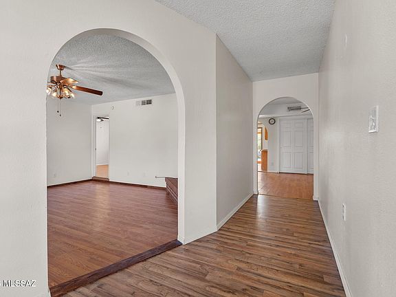 3rd image of 7327 N Iron Bell Pl