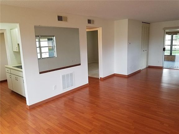 3rd image of 24862 Us Highway 19 N APT 3306