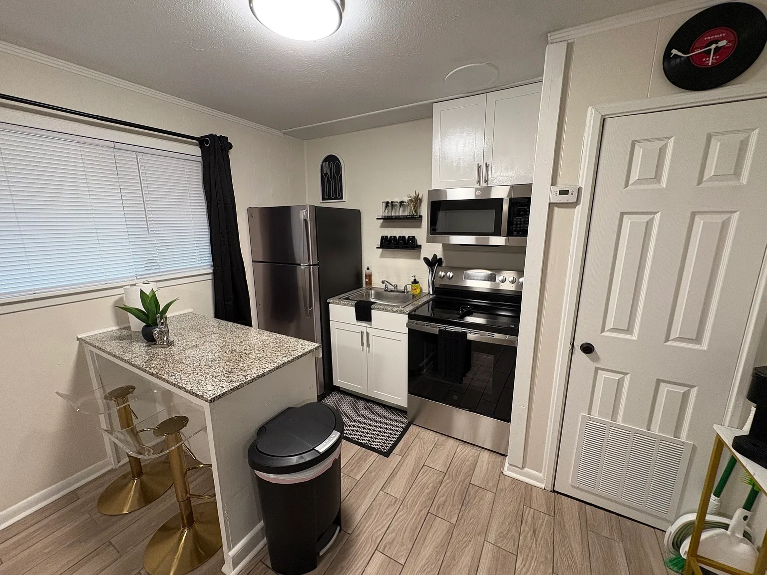 1 bed, 500 sqft, $800 — Photo 4