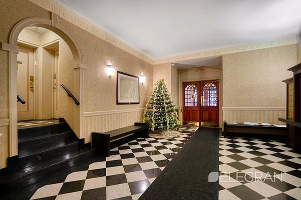 Rented by (Legacy) Elegran | media 15