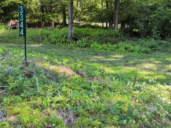 3344 Mountain Rd, Saylorsburg, PA 18353
