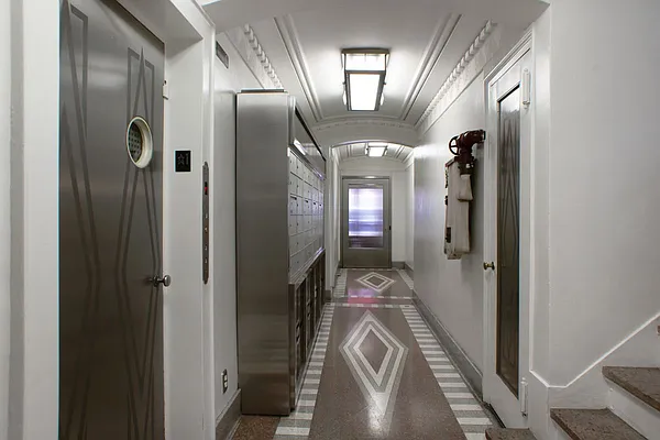 Rented by Grand Group Realty | media 21