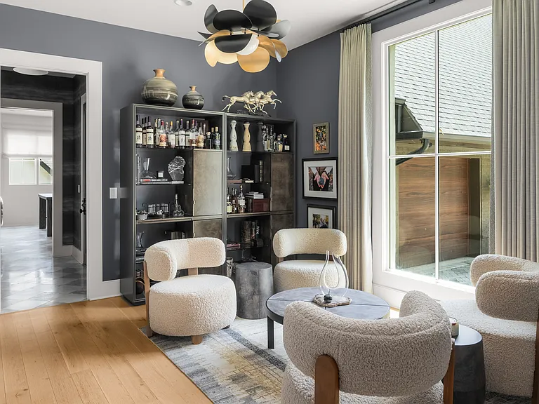 3718 Woodlawn Dr — Photo 24