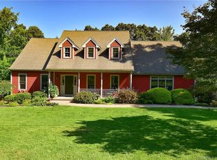 145 Blue Ridge Dr, Vernon, CT 06066