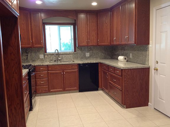 5th image of 2033 Juanita Ct