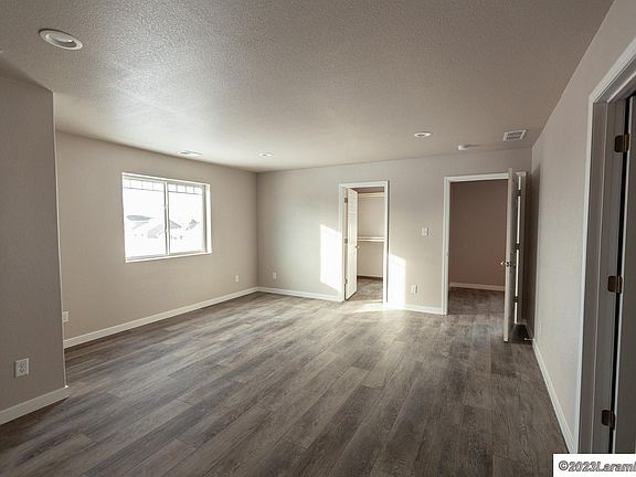 4th image of 4521 Bobolink Ln Unit 101B