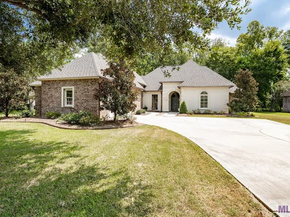 4013 Roseland Dr, Port Allen, LA 70767