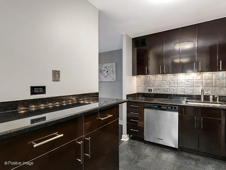 1030 N State St #18C — Photo 11