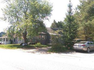 172 Mill Pond Dr, Lake Placid, NY 12946