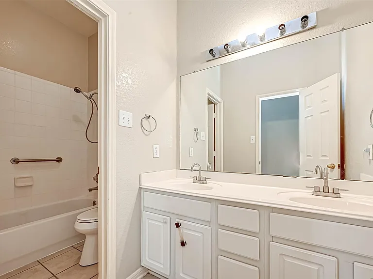 21923 Shady Heath Ln — Photo 41