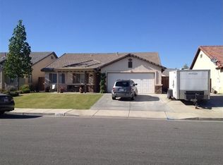 11708 Darlington Ave, Bakersfield, CA 93312