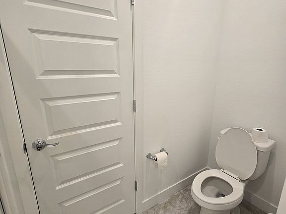 4th image of 5022 N 88th Dr