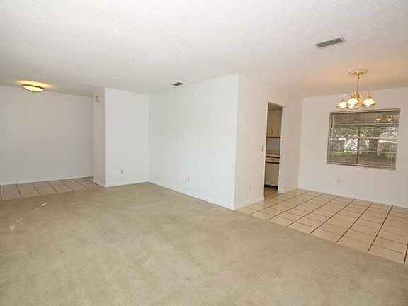 5th image of 7313 English Moss Ln