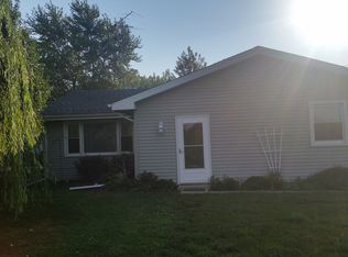 4926 State Route 97, Pleasant Plains, IL 62677