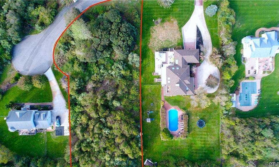 2nd image of 9 Tuthill Point Rd #F