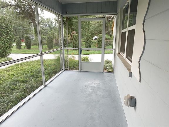 3rd image of 11715 N 51st St