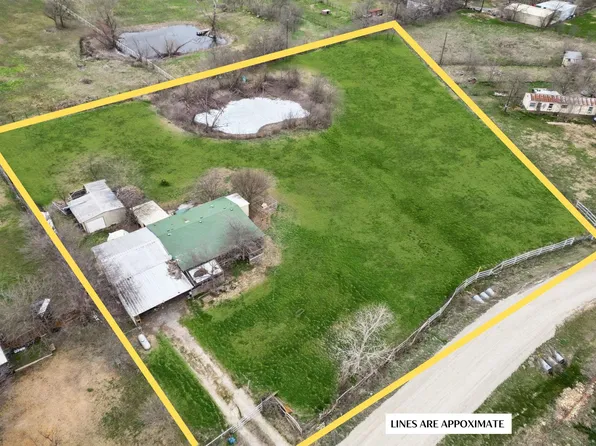 18756 Doubletree Dr, Justin, TX 76247