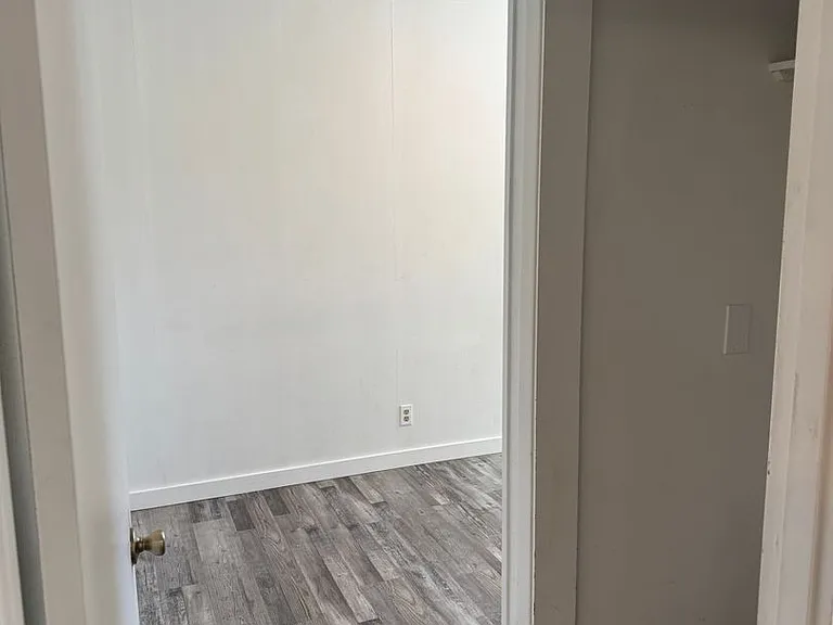 3358 Richard Ave — Photo 17