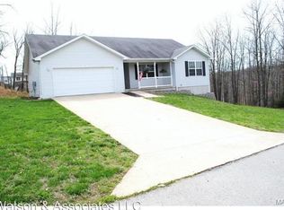 100 Crosscut Rd, Saint Robert, MO 65584