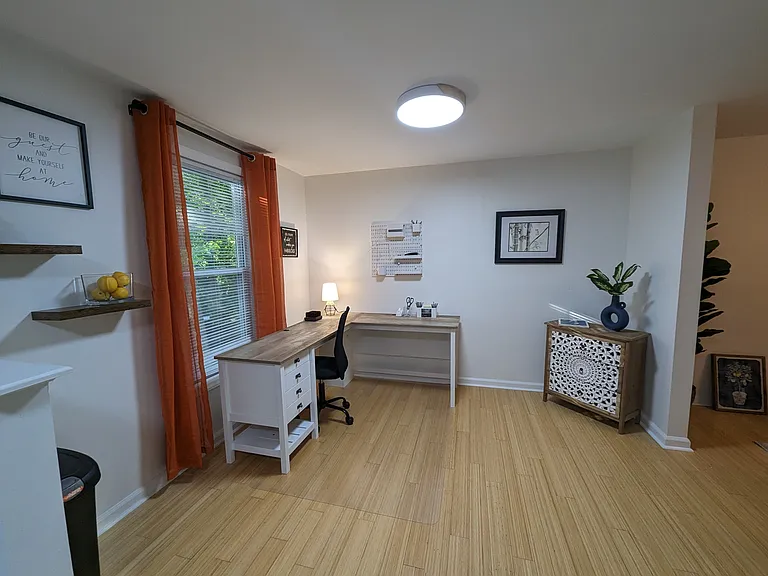 116 Abbott Ln — Photo 6
