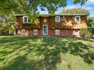 1811 Garden Dr, Columbia, MO 65202