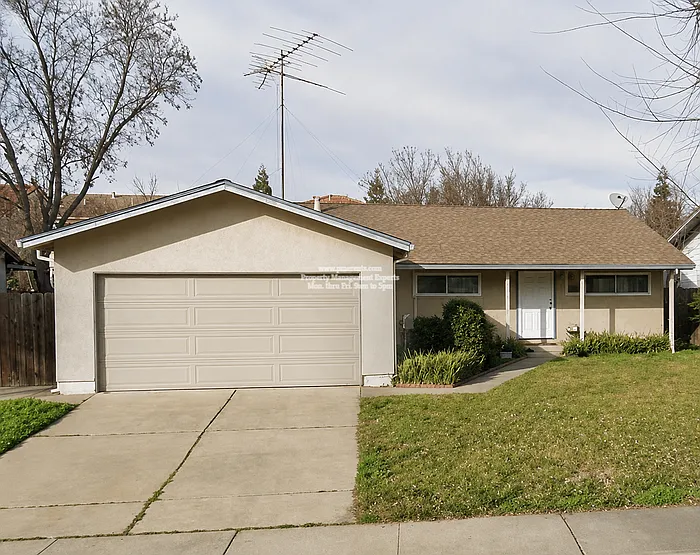1635 Christina Ave