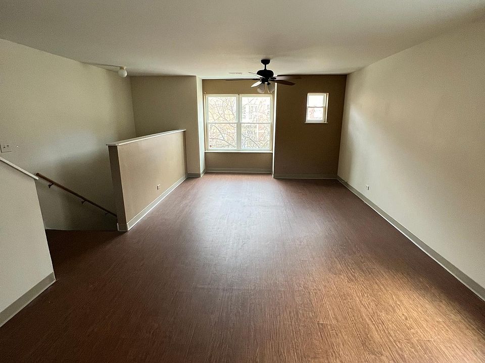 1st image of 826 E Bowen Ave