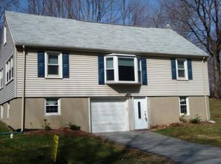 649 Limecrest Rd, Newton, NJ 07860