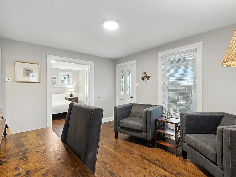 2415 Telegraph Rd — Photo 5