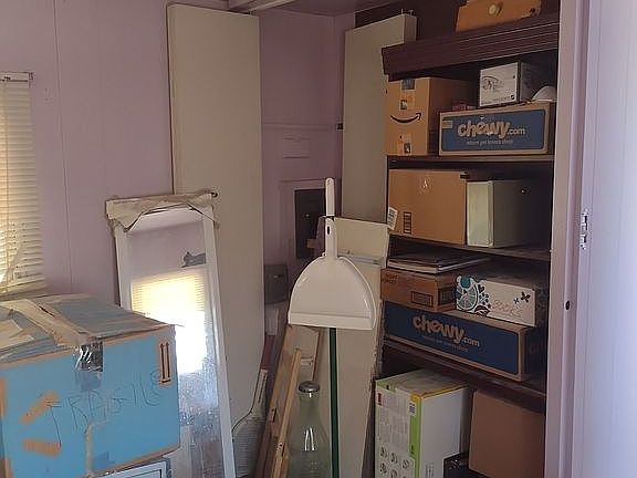 5th image of 2038 Palm St Space 86