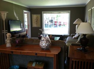 338 Mackinaw Ave, Akron, OH 44333