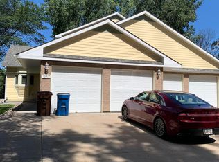 10714 11th Ave N, Minneapolis, MN 55441