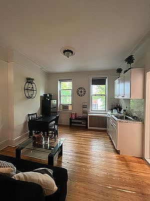 1st image of 25-39 36th St #2F