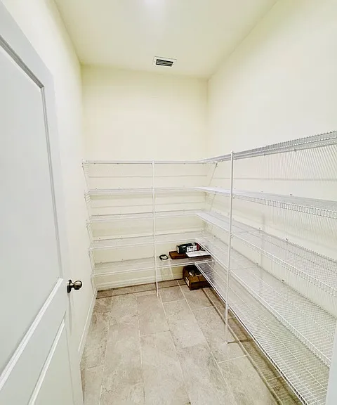 17590 Cantarina Cv — Photo 9