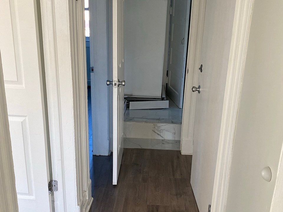 1st image of 279 Dewitt Ave #3