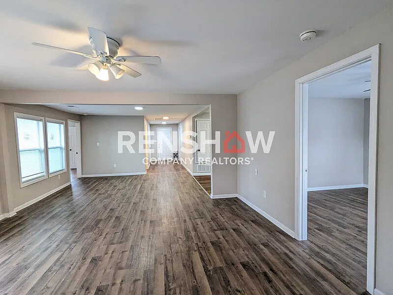 3 bed, 2.0 bath, 1345 sqft, $1,250 — Photo 3