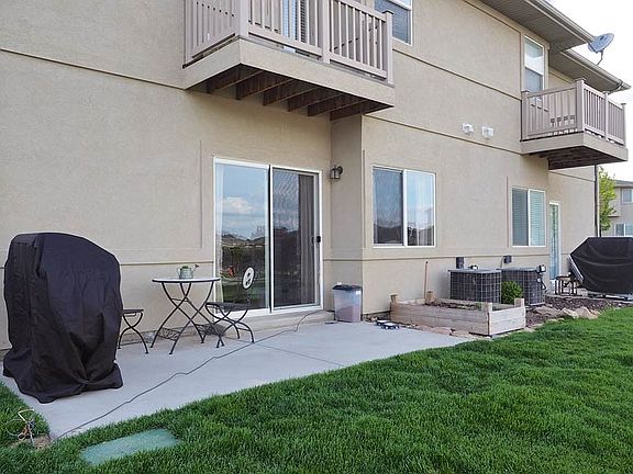 4th image of 12773 S Aspen Springs Dr