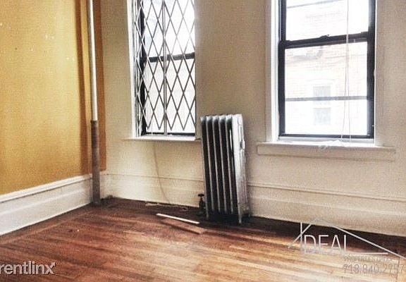 5th image of 355 Saint Johns Pl