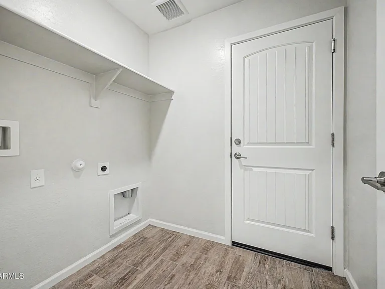 1779 E Elegante Dr — Photo 35