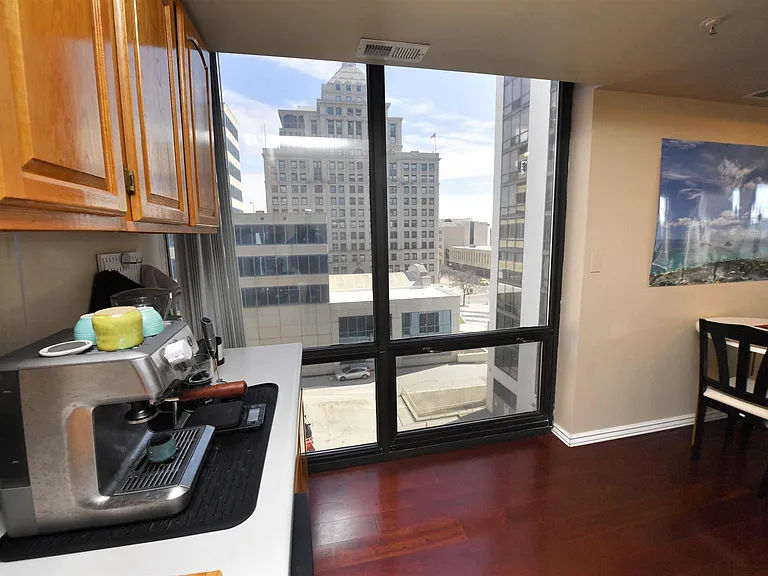 125 SW Jefferson Ave #W6B — Photo 15
