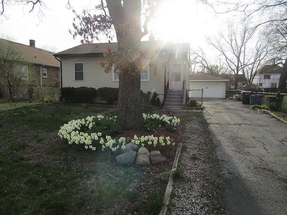 1st image of 11246 S Worth Ave