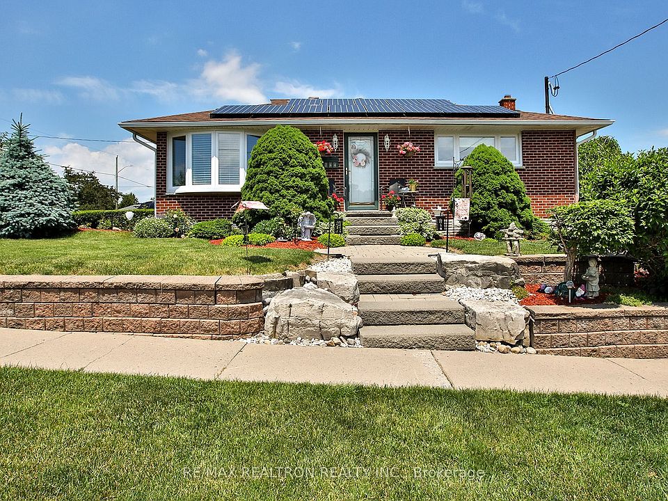 1st image of 744 Shelley Ave
