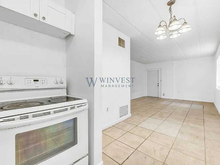 Presidential View Apartments — Photo 2