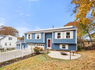 10 Scott Rd, East Hampton, CT 06424