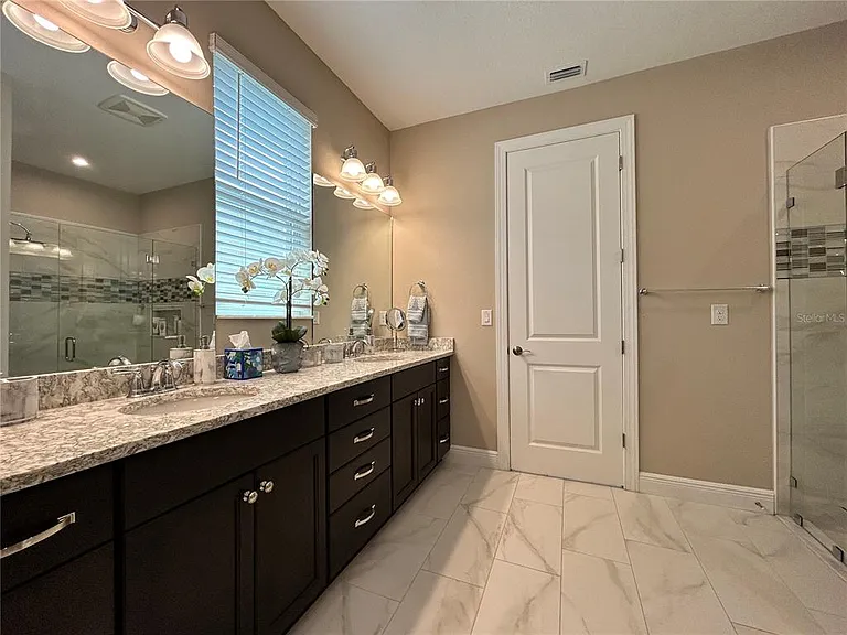 6085 Hidden Branch Dr — Photo 42