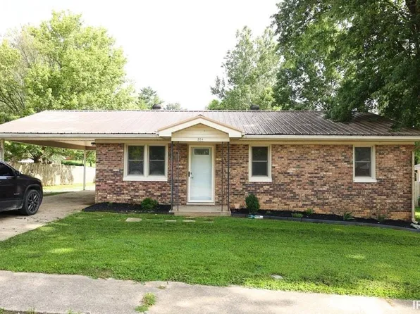 204 W Olive St, Boonville, IN 47601