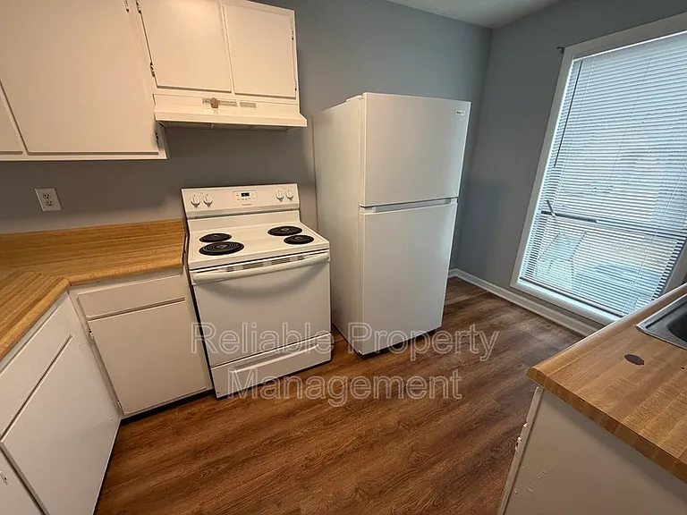 1401 Tangora Ln — Photo 4