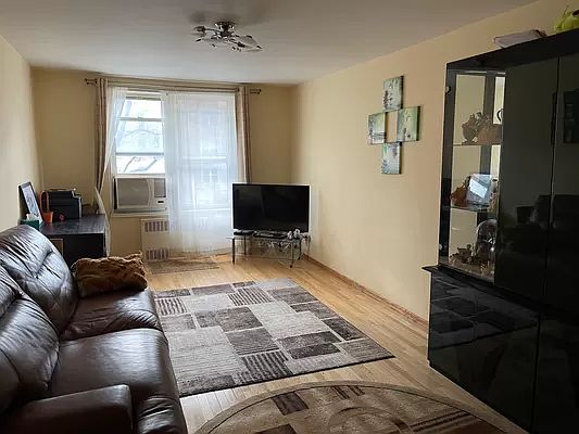 5th image of 2675 Ocean Ave APT 3K
